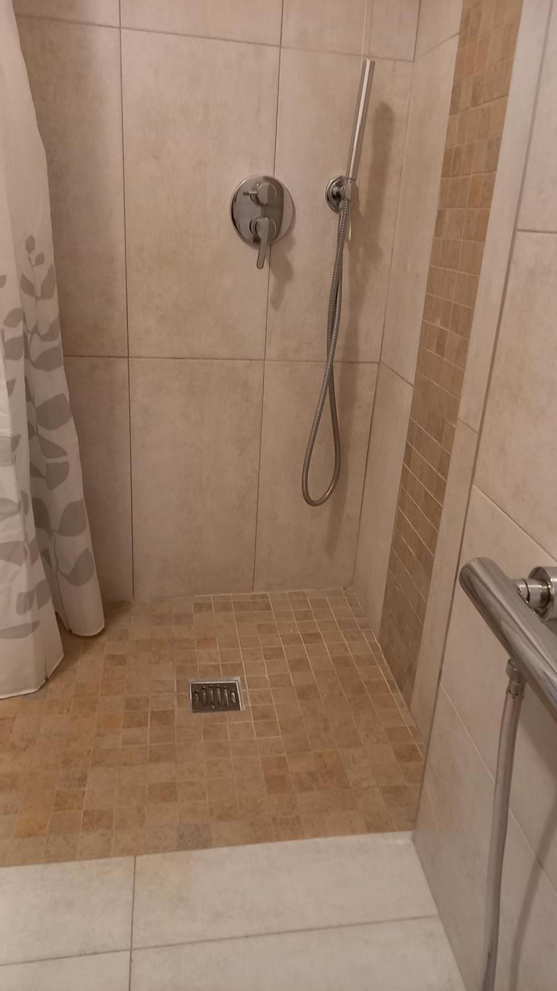 Casa Vacanze "Alcentro" Assisi Ruang foto