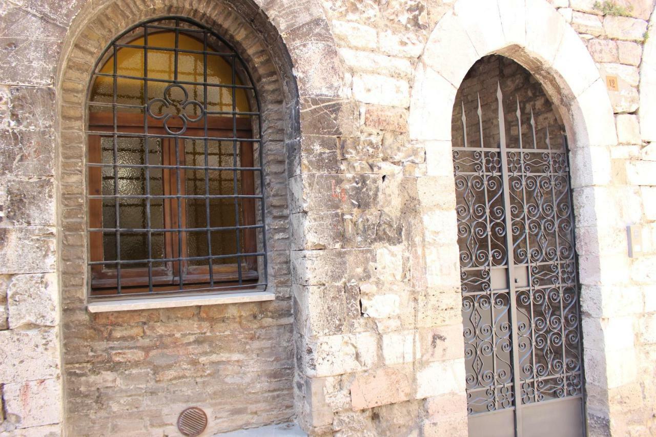 Casa Vacanze "Alcentro" Assisi Bagian luar foto
